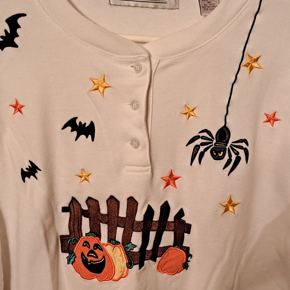 Karen Scott White Halloween Henley Top  Pumpkin Spider Fall